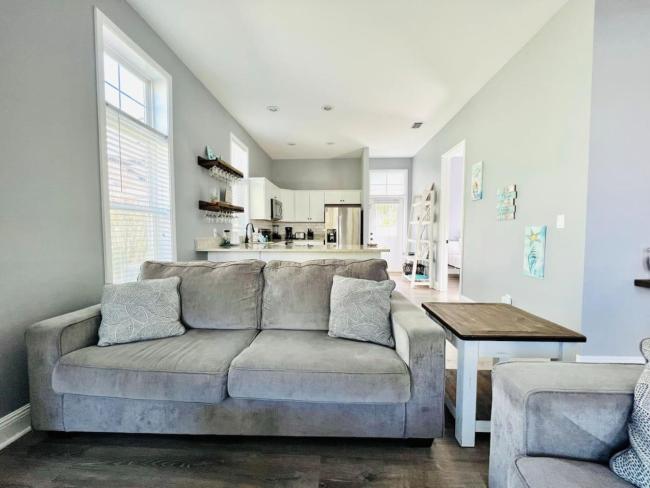 Sunny Days on 30A - 5 Min Walk to Beach - Pool - Gym Images_1