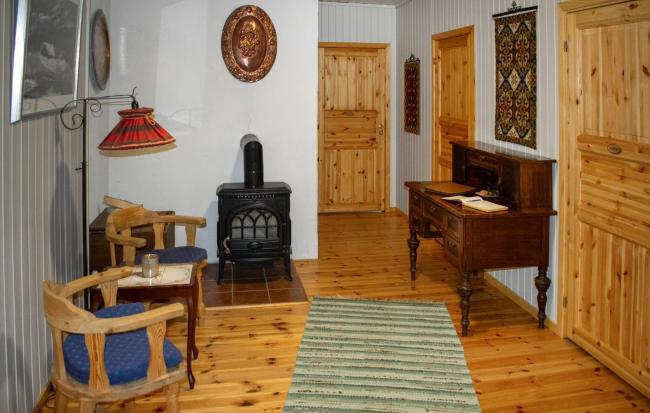 Amazing Home In Flisa With Kitchen Images_3