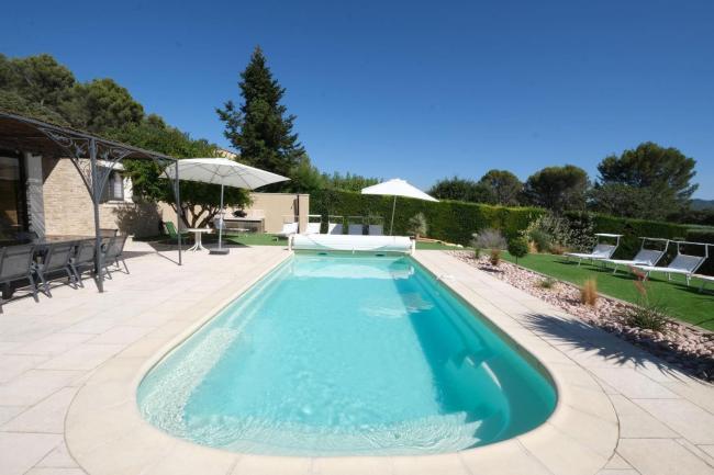 very beautiful villa with private pool in the luberon enjoying a magnificent view of the durance valley, located in puget – 10 people. Images_2