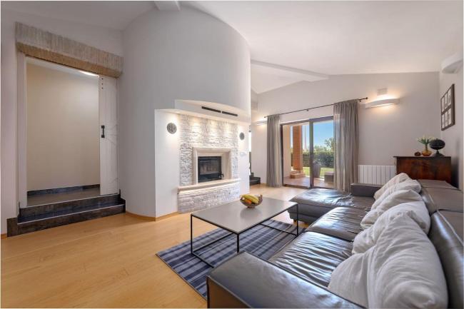 Villa Marchi with 3 bedrooms and pool in Vizinada Images_5