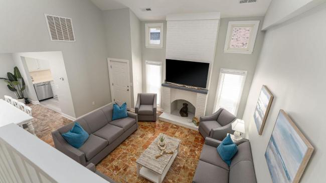 Bow Wow Bungalow - 3rd Row - Ocean Drive Section Images_1