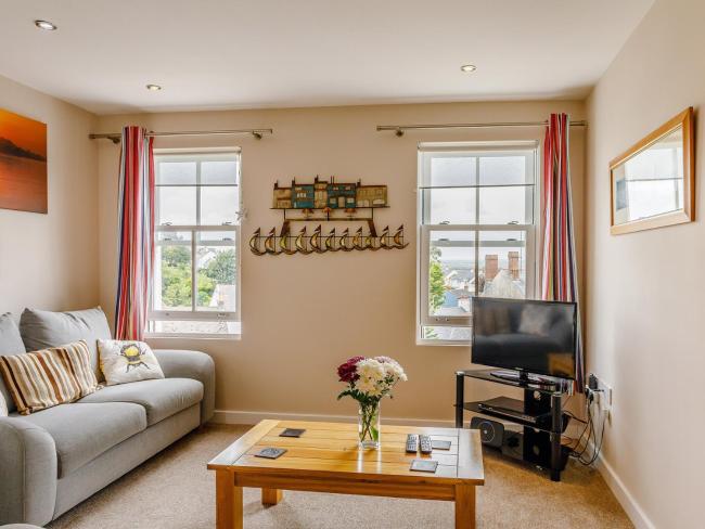 3 bed property in Appledore Devon ESTVW Images_2