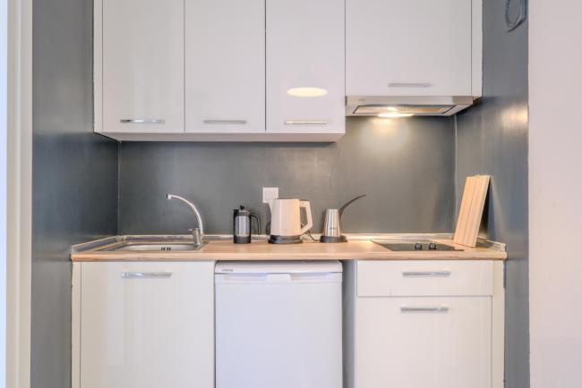 Studio with Balcony 5 min to Urla Art Street Images_4