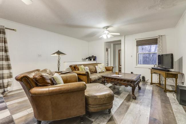 Cincinnati Duplex with Decks and Grill 7 Mi to Dtwn! Images_4