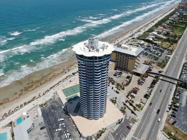 On the Beach-2/Br 2/Bath, 26th floor! Spectacular views of Ocean & River Images_1