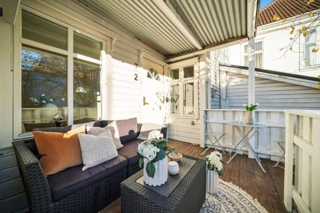 Central Apartment with Balcony, Self-check in & Private entrance Images_3