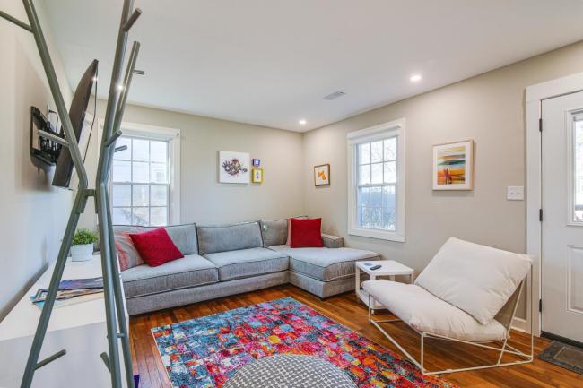 Updated Memphis Home with Patio about 8 Mi to Downtown! Images_3