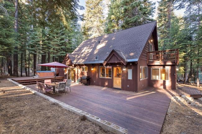 The Lazy Bear Lodge Images_3