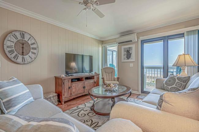 Stunning Oceanfront Condo - The Crows Nest Images_5