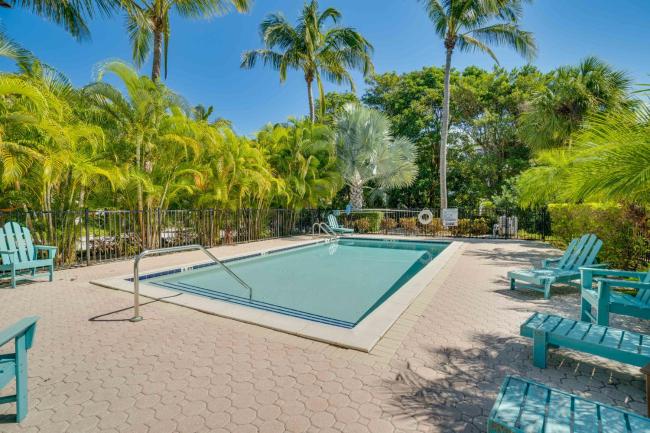 Hidden Cove Gulf Front Property on Holmes Beach Images_3