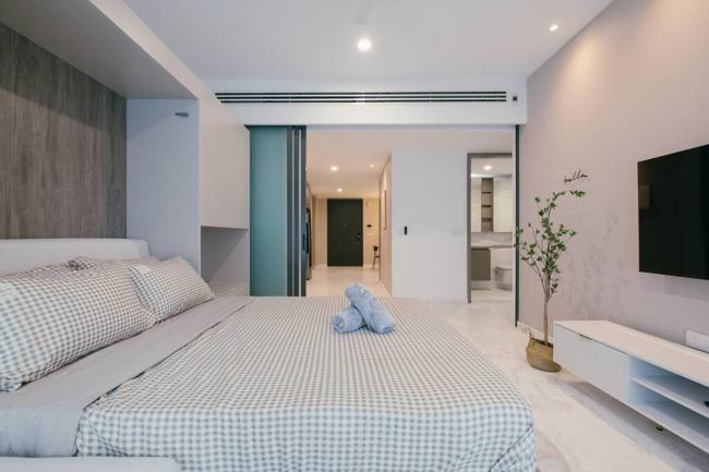 NEW! Eaton Infinity SKY POOL KLCC view Pavilion Images_3