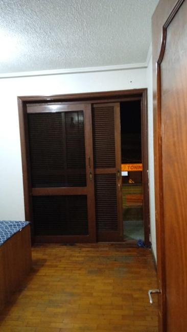 Quarto superior com sacada. Images_3