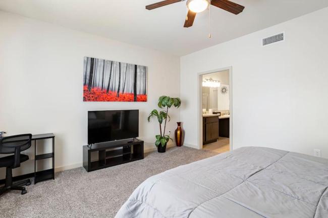 Rustic Paradise In Downtown OKC. Images_5