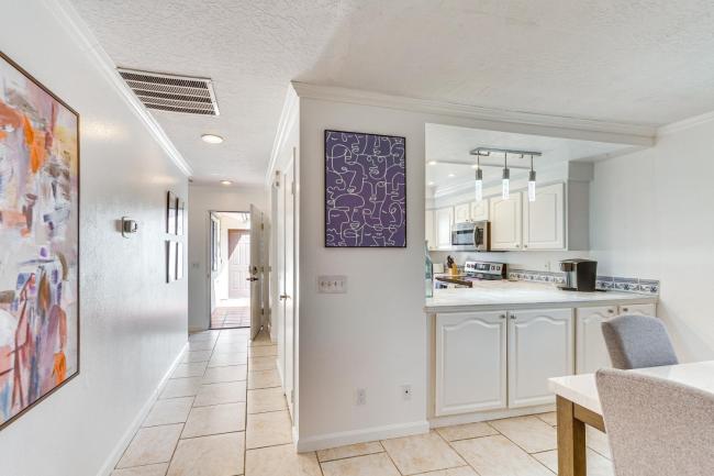 Palm Desert Home with Pool Access - Near Golfing! Images_4