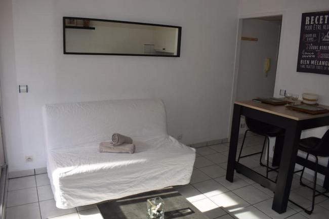 Studio des îles d'or avec piscine - port d’Hyères Images_5