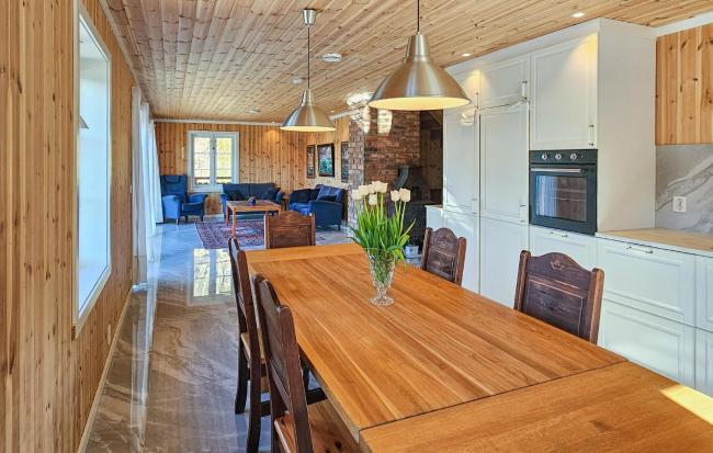 Lovely Home In Stathelle With Wifi Images_3