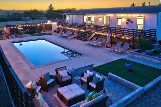Farm to Table Hideaway in Healdsburg Images