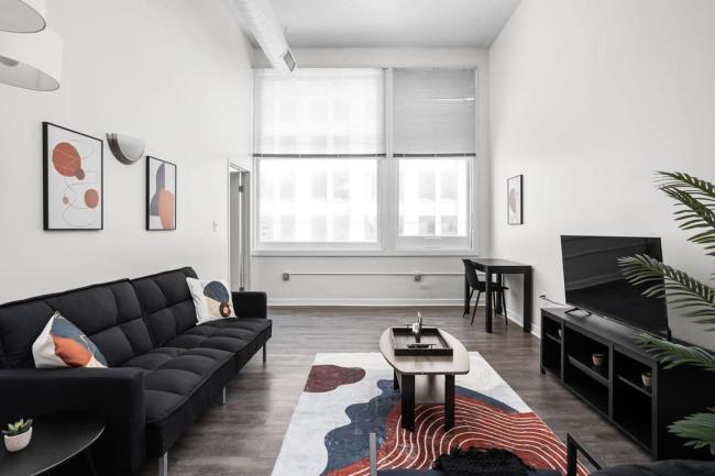 BOLD 2BR 2BA In The Block Apartment by CozySuites Images_2