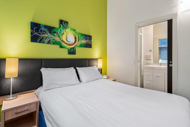 Convenient Studio in the Heart of Melbourne CBD Images_5
