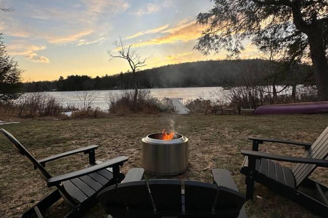 Lakefront Log Cabin, Private Lake Access w/Peloton Images_3