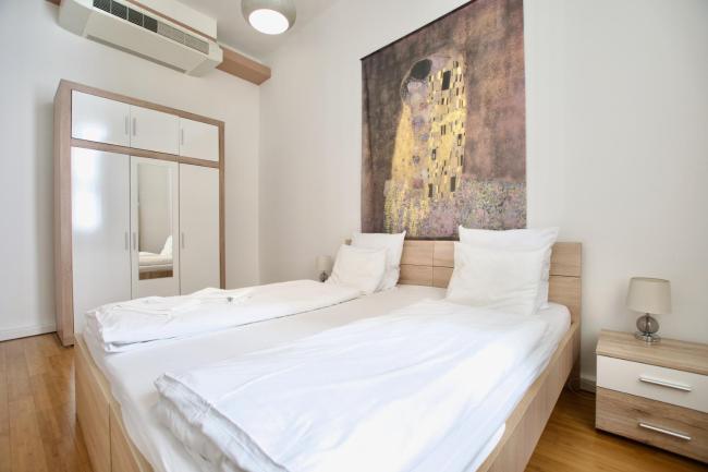 Premium Apartment by Hi5 - Vitkovics Suite Images_1