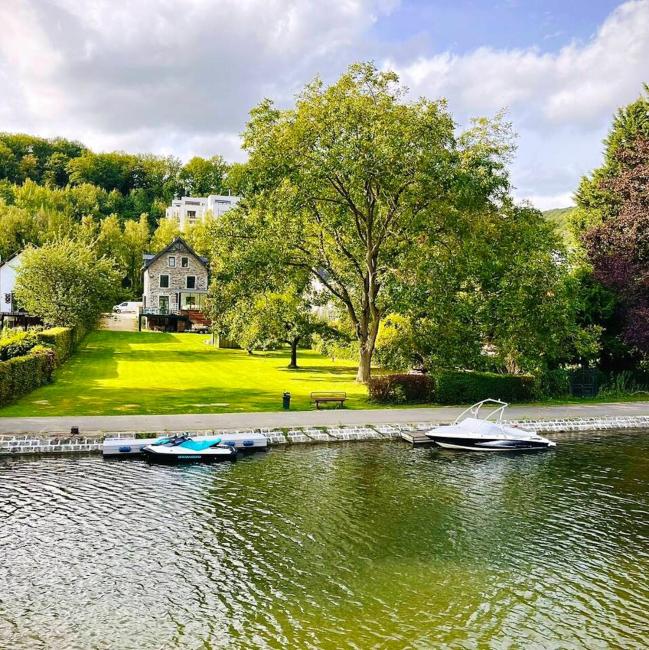 2 bedrooms apartement with lake view and enclosed garden at Profondeville Images_2