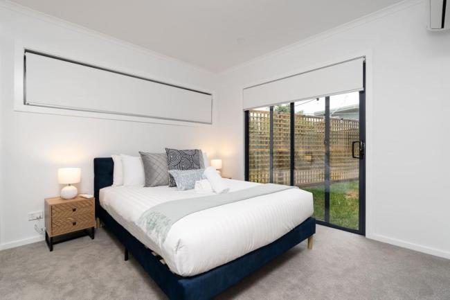 Cosy 1 BR unit in Ainslie Images_1