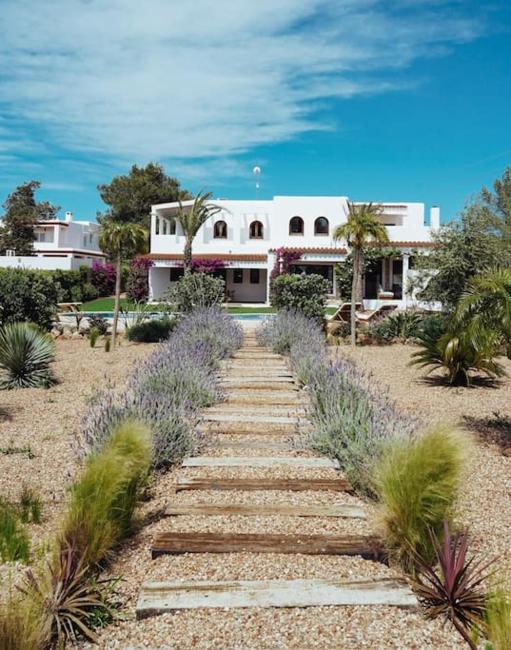 Villa 4 Palms only 5 minutes from Ibiza Images_1