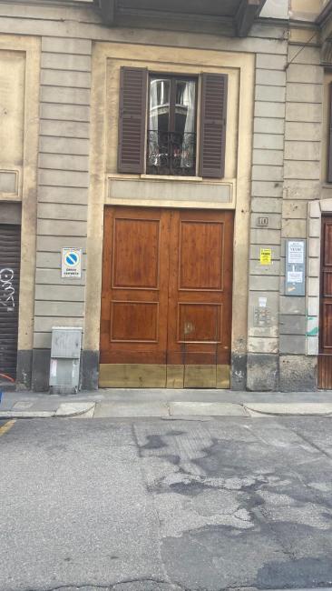 Xenia Apartments - Rustic and cozy apartment in Navigli Images_1