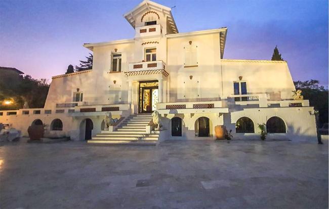 Lovely Apartment In Saint-Raphaël With Wifi Images_1