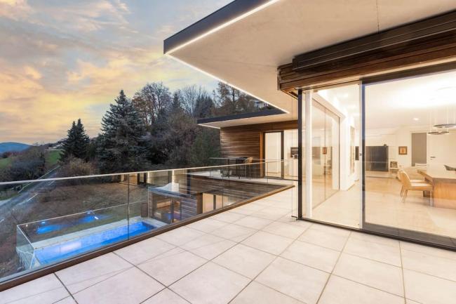 Luxus Wohnung mit Panoramablick Images_1