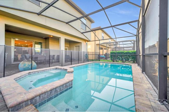 Modern Home, Private Pool. Sleeps 15 WW102 Images_5