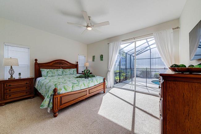 #410-Beautiful 4 bed south facing pool property with spa and BBQ grill Images_1