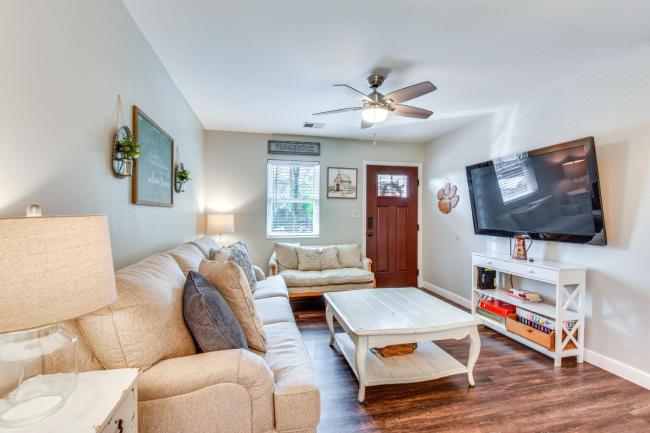 Dog-Friendly Clemson Cottage Less Than 1 Mi to University! Images_4