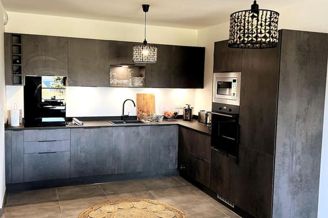 Appartement avec terrasse 3 pièces - Vue mer - Plage 5 min à pied Images_3