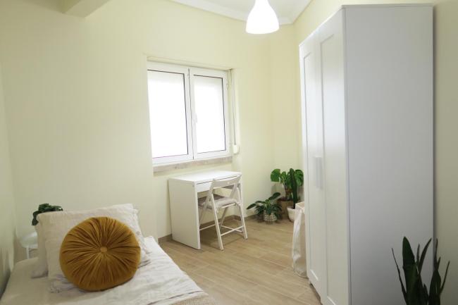 Lisbon Key Hub - Rooms 1-5 Images_4