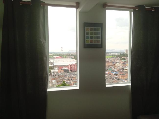 Nevo y agradable aparta estudio Images_3