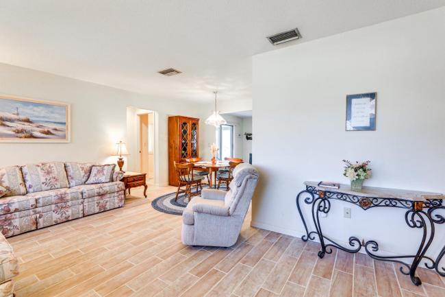 Canal-Front Gulf Coast Home about 3 Mi to Local Beach! Images_3