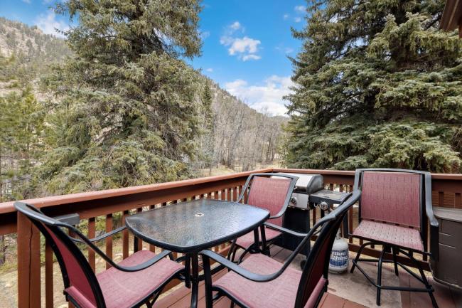 Bugle Pointe A06 by Estes Park Condos Images_4