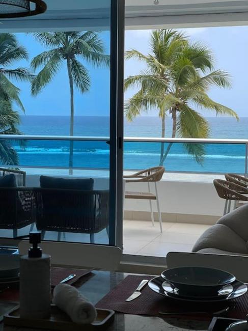 Modern Beachfront apt. Las Olas Juan Dolio Images_1