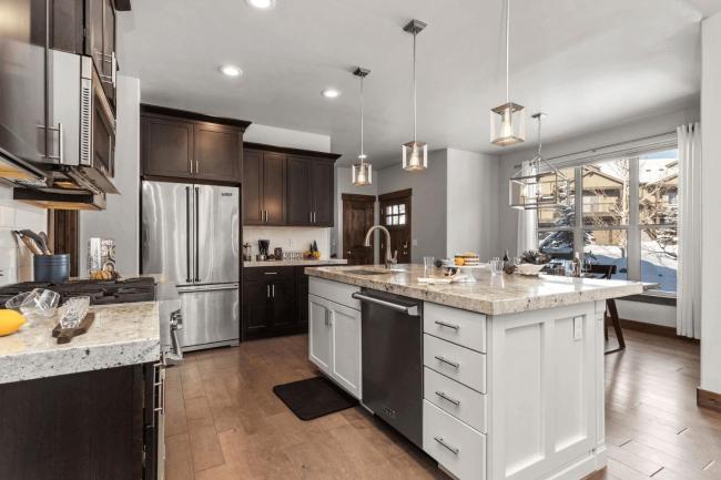 Black Rock Ridge 14364 by Moose Management Images_3