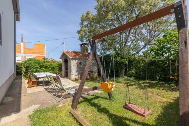 Perinic, No 2 Images_3