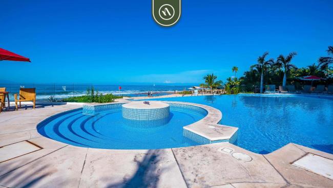 4BR Condo with Private Jacuzzi - Ocean View Images_2