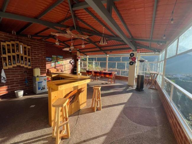 Suit with balcony & magnificent view Images_5