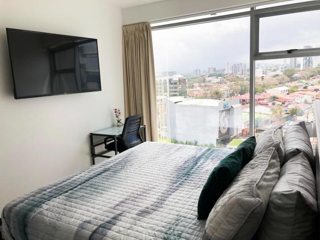 CityScape Properties 2br AC 754 ft2 Amenities 24 hours Concierge Images_3