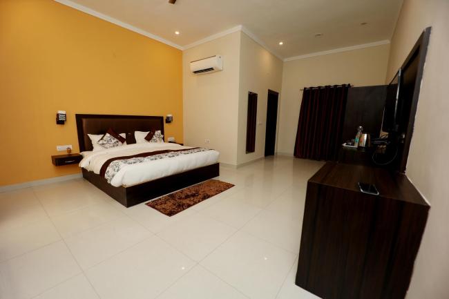 The Corbett Grace Resort Images_1