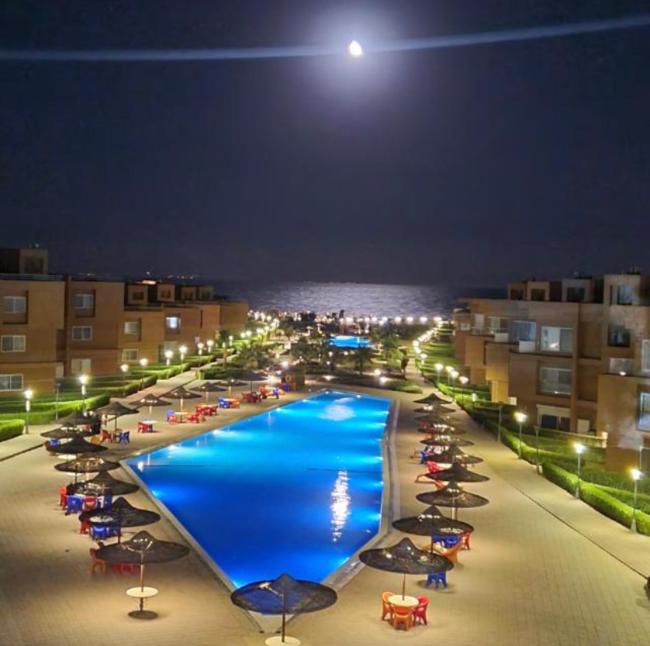 منتجع ماليبو السخنه Images_1