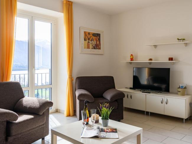 Apartment Raggio di Sole Apartment B by Interhome Images_5