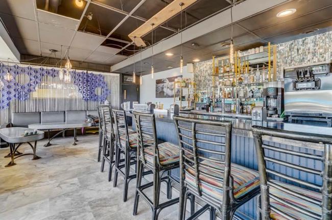 Mountain Views From L-Shaped Terrace Images_4