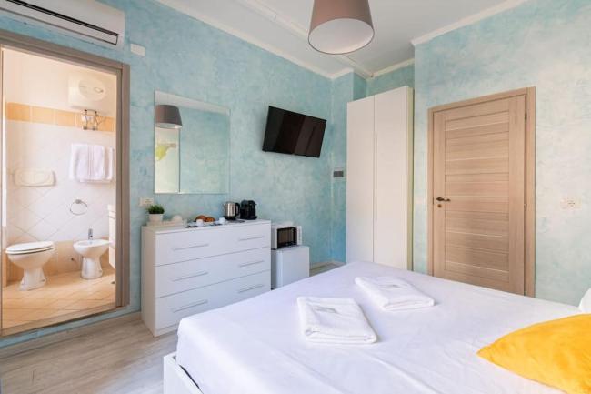 Private room in a Guest house with private bathroom N4 Images_5